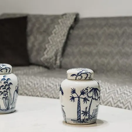 Apartman Luxury Suite, 10Min To Center, Quiet & Easy Parking Kalamáta