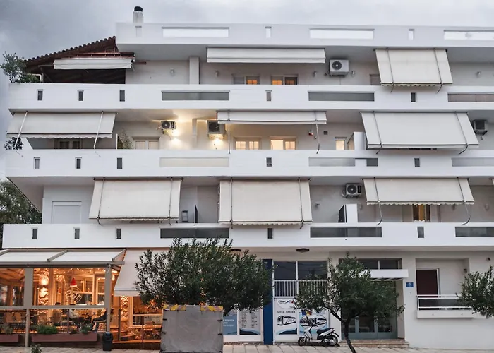 Apartment A Comfortable With Balcony And Easy Parking Near Center