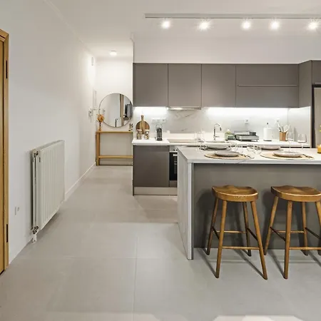 Διαμέρισμα Singer , Close To Center & Easy Street Parking Καλαμάτα