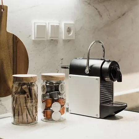 Singer , Close To Center & Easy Street Parking * Καλαμάτα