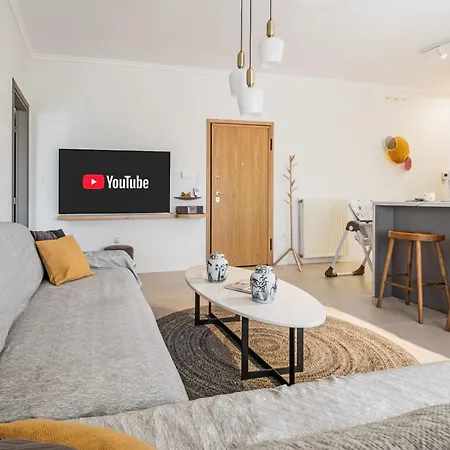 Singer , Close To Center & Easy Street Parking * Καλαμάτα