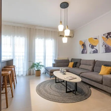 Singer Suite Near Kalamata Centre *
