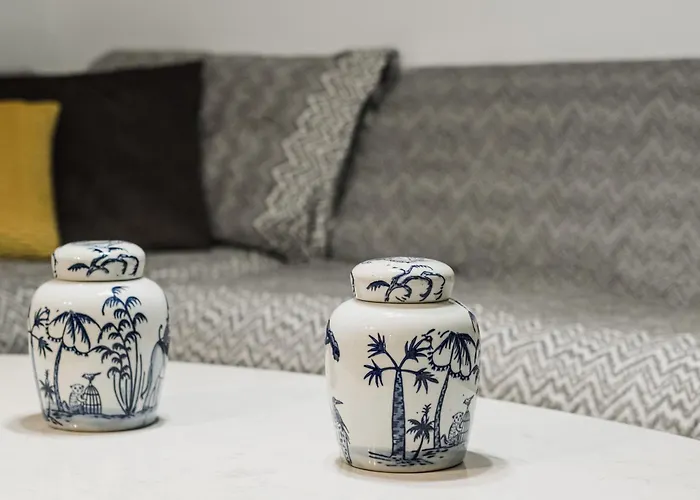 Apartmán Luxury Suite, 10Min To Center, Quiet & Easy Parking Kalamata