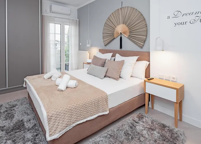 Apartament Luxury 60Sqm Apartment With Balcony & Easy Parking, 10Min From Center