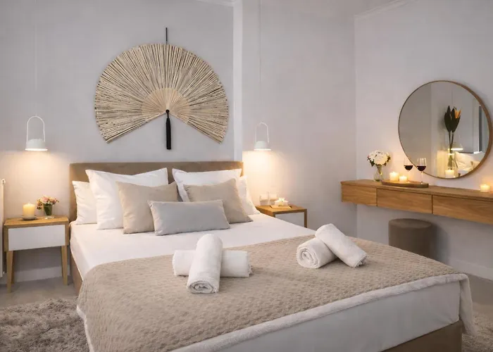 A Comfortable Stay With Balcony And Easy Parking Near Kalamata Center Apartment *